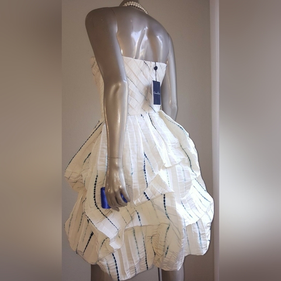 ◇$3,690 OSCAR DE LA RENTA STUNNING IVORY BLUE BUBBLE RUNWAY DRESS M 8 - Picture 7 of 11